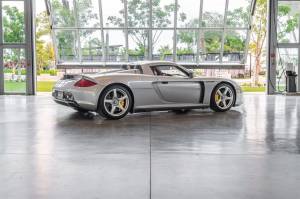 Cars For Sale - 2005 Porsche Carrera GT Base 2dr Convertible - Image 5