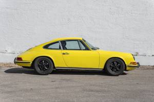 Cars For Sale - 1971 Porsche 911T - Image 12