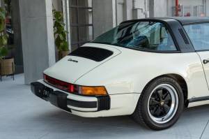 Cars For Sale - 1984 Porsche 911 Carrera 2dr Targa Coupe - Image 38