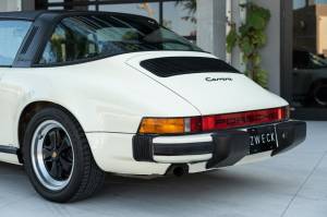 Cars For Sale - 1984 Porsche 911 Carrera 2dr Targa Coupe - Image 43