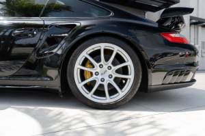 Cars For Sale - 2008 Porsche 911 GT2 2dr Coupe - Image 34