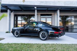 Cars For Sale - 1988 Porsche 911 Carrera Clubsport - Image 2