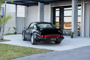 Cars For Sale - 1988 Porsche 911 Carrera Clubsport - Image 17