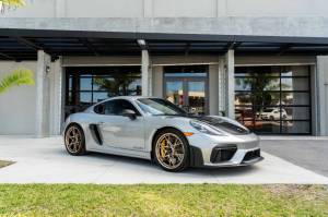 Cars For Sale - 2023 Porsche 718 Cayman GT4 RS 2dr Coupe - Image 1