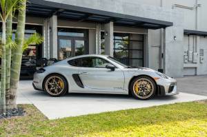 Cars For Sale - 2023 Porsche 718 Cayman GT4 RS 2dr Coupe - Image 10