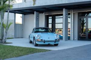 Cars For Sale - 1971 Porsche 911 T Targa - Image 3