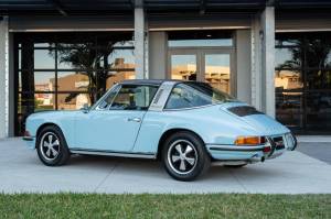 Cars For Sale - 1971 Porsche 911 T Targa - Image 22