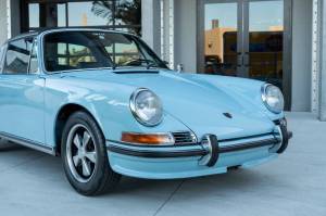 Cars For Sale - 1971 Porsche 911 T Targa - Image 24