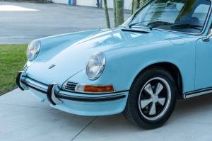 Cars For Sale - 1971 Porsche 911 T Targa - Image 26