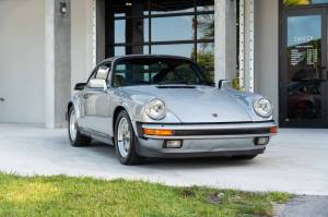 Cars For Sale - 1984 Porsche 911 Carrera 2dr Coupe - Image 11