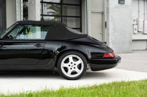 Cars For Sale - 1992 Porsche 911 Carrera 2 2dr Convertible - Image 32