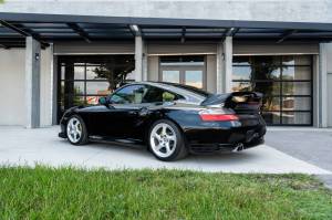 Cars For Sale - 2003 Porsche 911 GT2 2dr Turbo Coupe - Image 26