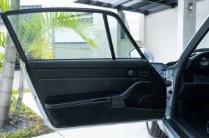 Cars For Sale - 1995 Porsche 911 Carrera 4 AWD 2dr Coupe - Image 54
