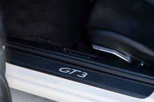 Cars For Sale - 2007 Porsche 911 GT3 2dr Coupe - Image 56