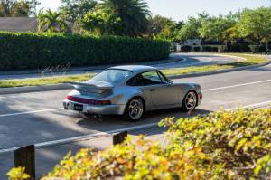 Cars For Sale - 1993 Porsche 911 Turbo S Lightweight - Image 17