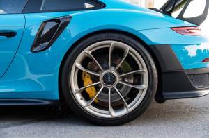 Cars For Sale - 2018 Porsche 911 GT2 RS 2dr Coupe - Image 39