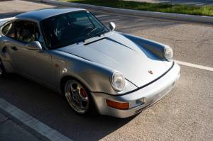Cars For Sale - 1993 Porsche 911 Turbo S Lightweight - Image 27