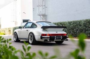 Cars For Sale - 1986 Porsche 911 Carrera Turbo 2dr Coupe - Image 9