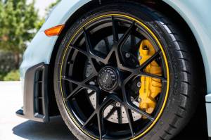 Cars For Sale - 2024 Porsche 718 Cayman GT4 RS 2dr Coupe - Image 37