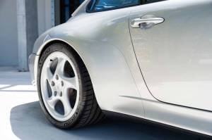 Cars For Sale - 1997 Porsche 911 Carrera 4S AWD 2dr Coupe - Image 28