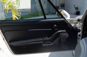 Cars For Sale - 1997 Porsche 911 Carrera 4S AWD 2dr Coupe - Image 38