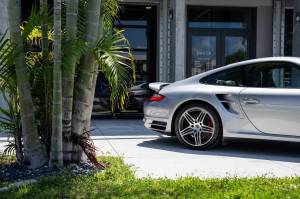 Cars For Sale - 2007 Porsche 911 Turbo AWD 2dr Coupe - Image 12