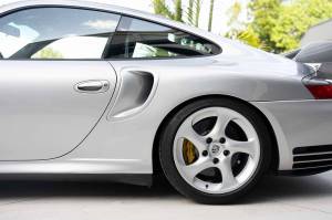 Cars For Sale - 2002 Porsche 911 GT2 2dr Turbo Coupe - Image 25
