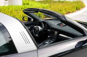 Cars For Sale - 2014 Porsche 911 Targa 4S AWD 2dr Convertible - Image 25