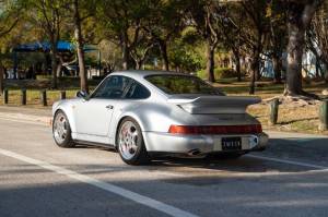 Cars For Sale - 1993 Porsche 911 Turbo S Lightweight - Image 15
