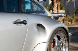 Cars For Sale - 1993 Porsche 911 Turbo S Lightweight - Image 37